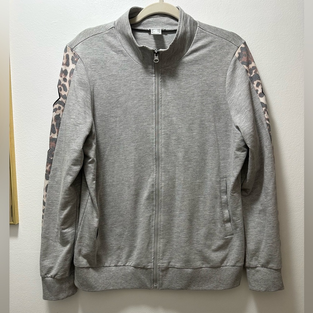 Venus Animal Print Cutout Zip Up Sweater